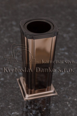 Váza č.21